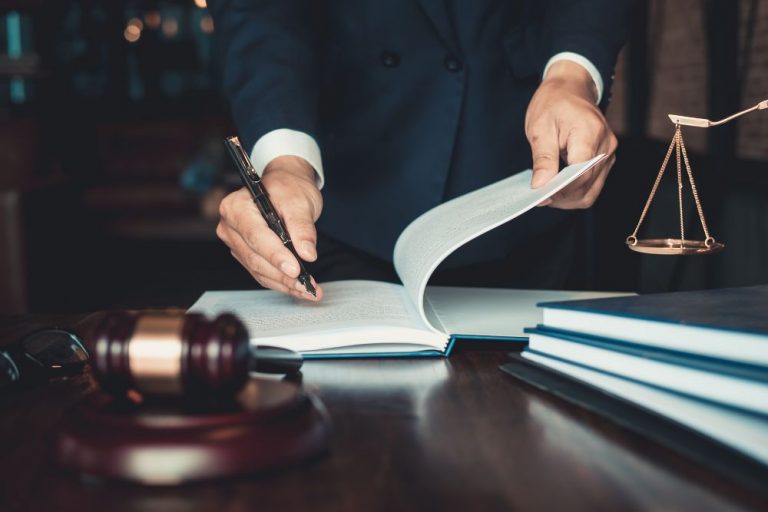 Businesss-Law-Image - Zariel Legal